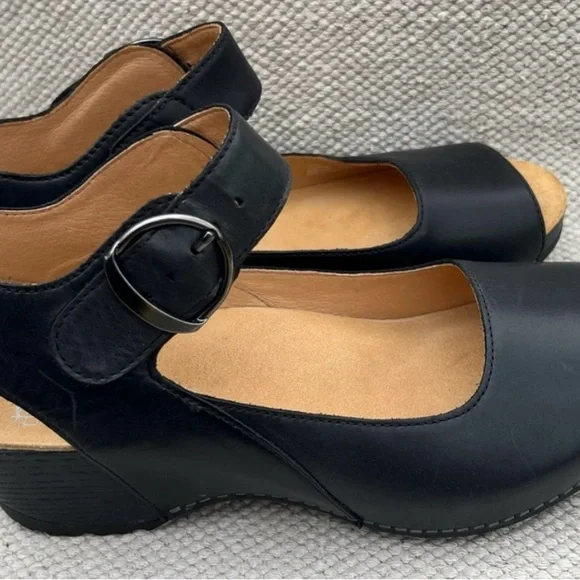 Dansko Black and Tan Sandals with Mary Jane Strap. Small scuff in picture - Picture 2 of 6